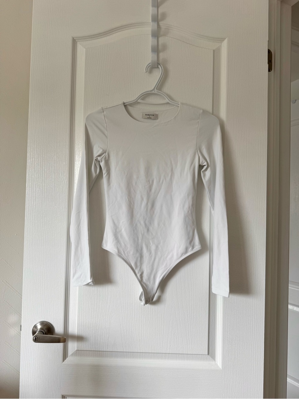 Aritzia Babaton White Long-Sleeve Bodysuit